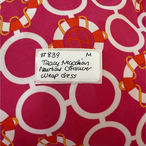 Tracy Negoshian Red and White Lifesaver Nautical Print Wrap Dress. Medium - Picture 4 of 6